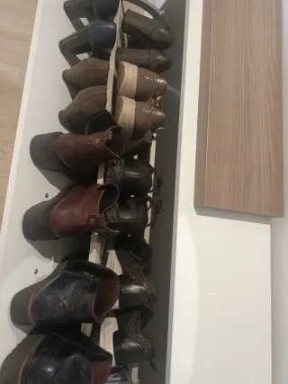 Mueble zapatero blanco y madera 102x83x30