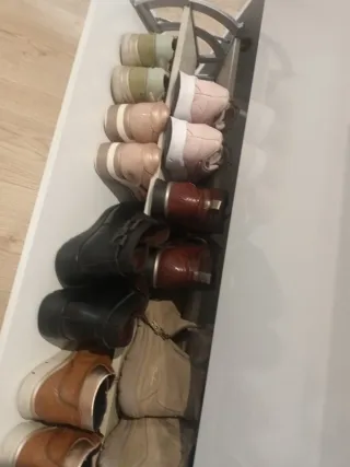 Mueble zapatero blanco y madera 102x83x30