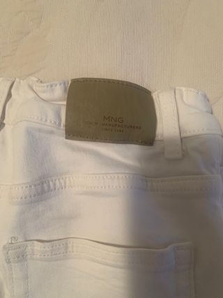 Pantalón blanco 11 a 12 años