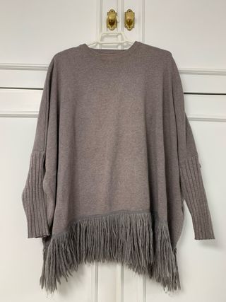 Jersey beige oscuro con flecos