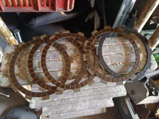 Suzuki GN 250 Discos Embrague