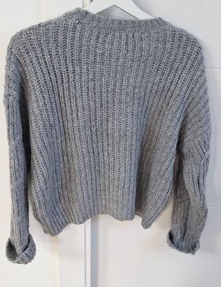 Jersey Bershka Lana Gris Talla XS