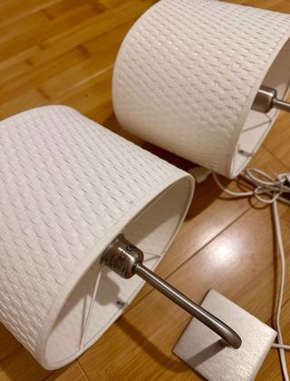 Pareja de lámparas de mesa de Ikea - Blancas