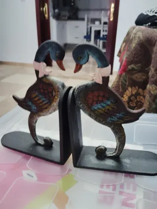 Sujetalibros de hierro con diseño de patos