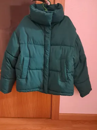 Cazadora acolchada mujer verde