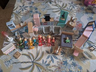 Casa de muñecas de madera