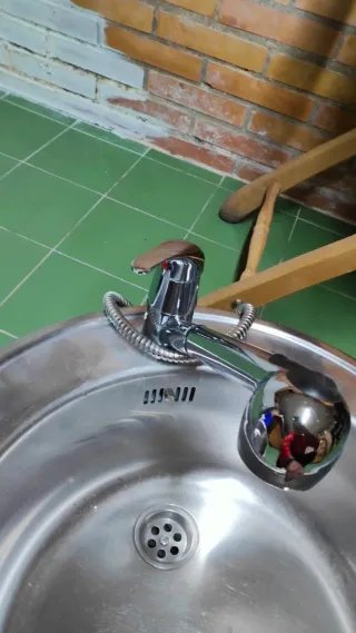 Fregadero cocina redondo 1 seno con grifería