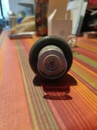 Cassa Bluetooth CESAREPOZZO a funghetto ventosa