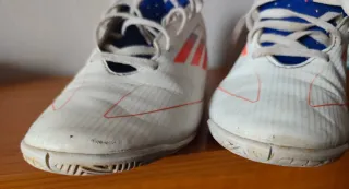 Zapatillas Adidas Blancas y Azules