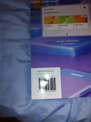 Llengua i Literatura. 2 Secundària. Revola.