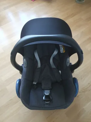 Base Maxi-Cosi para coche