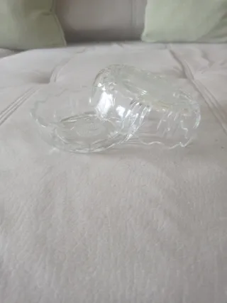 Bombonera de cristal labrado