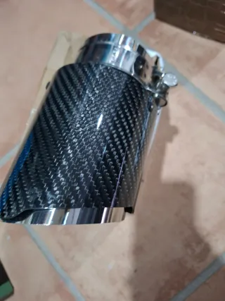 Tubo de escape carbono