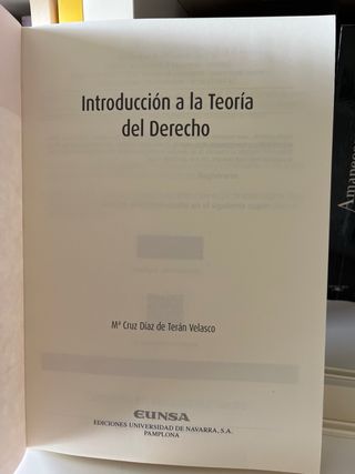 Introducción a la Teoría del Derecho