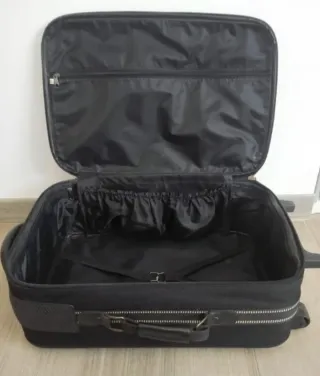 Maleta mediana Valisu negra