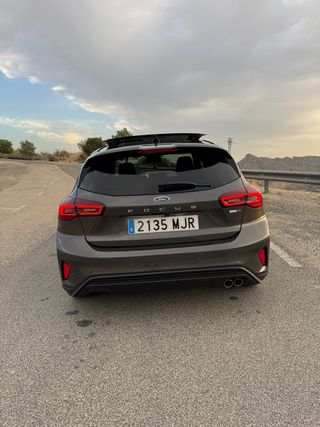 Ford Focus St-Line 2023 Híbrido