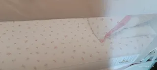 Barrera de seguridad para cama infantil