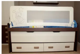 Barrera de seguridad para cama infantil