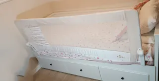 Barrera de seguridad para cama infantil