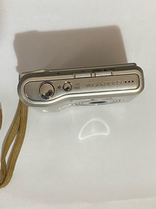 Cámara Nikon Coolpix 7.1 MP