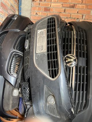 Ford Focus parachoques