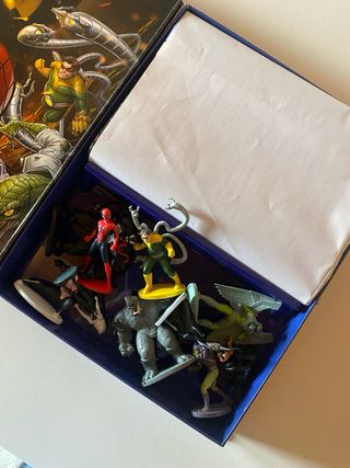 Spider-Man. Libroaventuras. Compañeros arácnido...