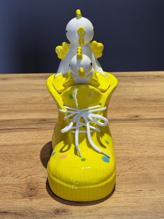 Statuetta Pasquale Stivale con Pulcini