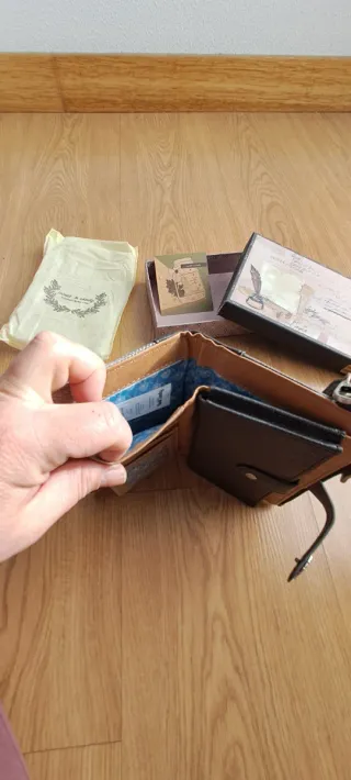 Cartera Sweet Candy Negra y Plateada