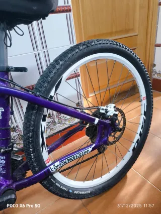 Bicicleta MTB CONOR Morada