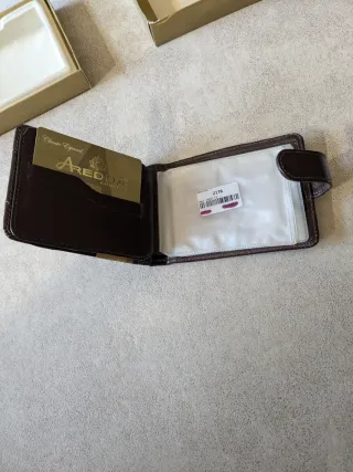 Cartera de hombre Aredda