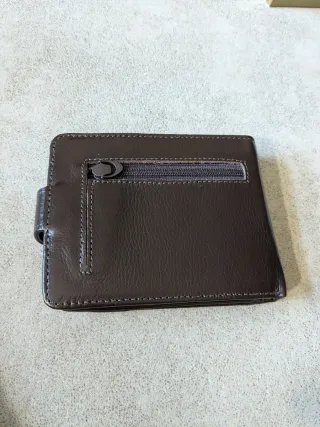 Cartera de hombre Aredda