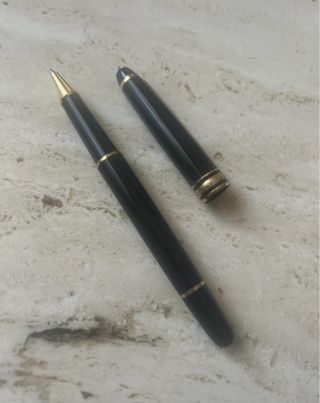 Bolígrafo Montblanc Negro y Dorado