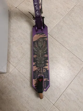 Patinete Oxelo infantil morado