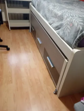 Conjunto habitación. Armario,cama nido, escritorio