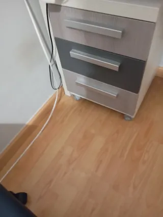 Conjunto habitación. Armario,cama nido, escritorio