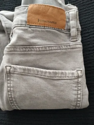 Pantalón tejano gris Talla 34