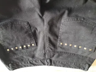 Chaqueta y pantalón negro