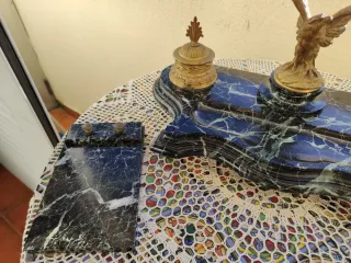 Antigua escribanía bronce y mármol