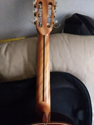 Guitarra Admira A15 H Clásica