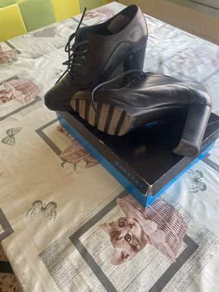 Zapatos de tacón Marypaz negros