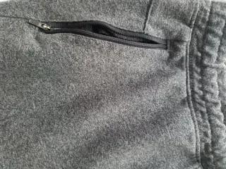 Pantalón de chándal gris