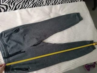 Pantalón de chándal gris