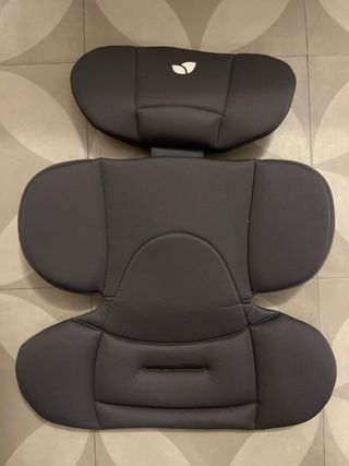 Seient de cotxe Joie. Silla de coche Joie negra