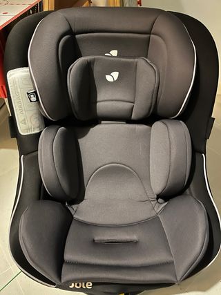 Seient de cotxe Joie. Silla de coche Joie negra