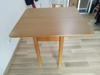 Mesa de cocina roble chapado