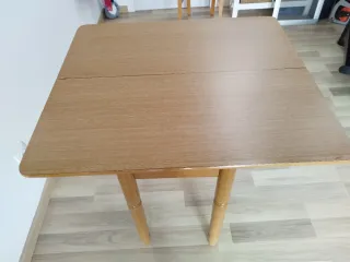 Mesa de cocina roble chapado