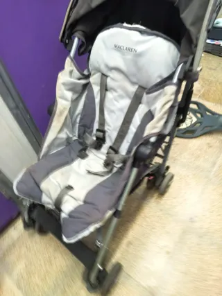 Carrito Paraguas Maclaren Gris