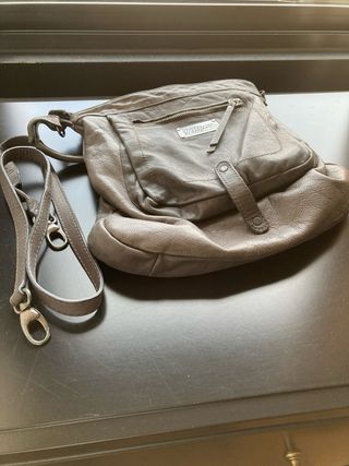 Bolso de piel Hakei gris