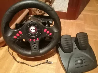 Volante pedal y juego ps4