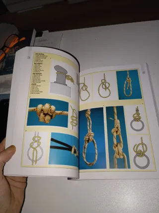 Diccionario Marítimo.Cuatrilingue